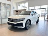 Volkswagen Touareg 2025 года за 44 340 000 тг. в Уральск