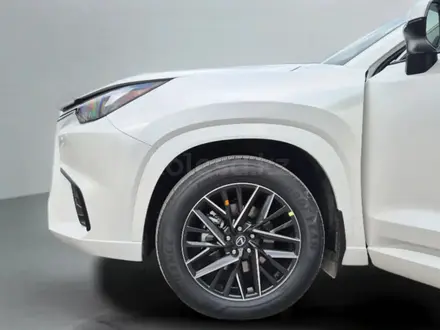 Lexus TX 2026 года за 41 500 000 тг. в Семей – фото 6