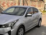Kia Rio 2021 года за 6 000 000 тг. в Алматы – фото 2