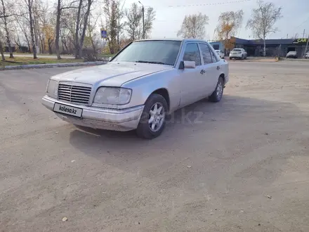 Mercedes-Benz E 280 1993 года за 2 500 000 тг. в Петропавловск