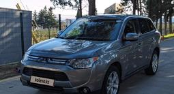 Mitsubishi Outlander 2013 годаүшін5 000 000 тг. в Актобе – фото 3