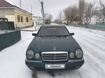 Mercedes-Benz E 230 1996 года за 2 100 000 тг. в Кызылорда