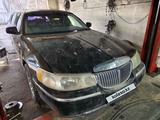 Lincoln Town Car 1998 года за 400 000 тг. в Алматы