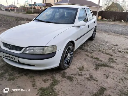 Opel Vectra 1998 года за 1 600 000 тг. в Актобе – фото 3