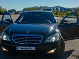 Mercedes-Benz S 500 2007 годаүшін15 000 000 тг. в Актобе – фото 3