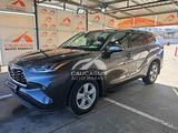Toyota Highlander 2020 года за 11 800 000 тг. в Алматы – фото 2