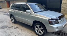 Toyota Highlander 2002 года за 5 900 000 тг. в Астана