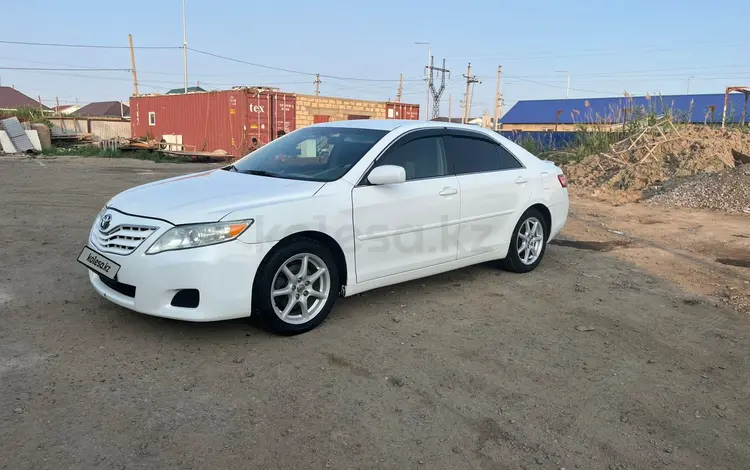 Toyota Camry 2011 года за 7 300 000 тг. в Атырау