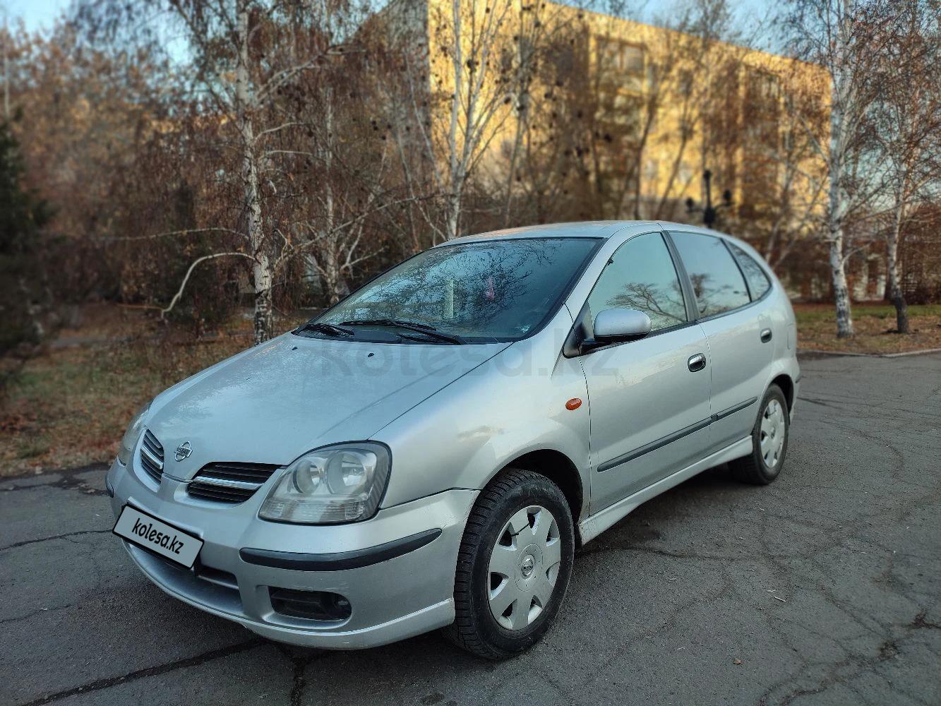 Nissan Almera Tino 2003 г.