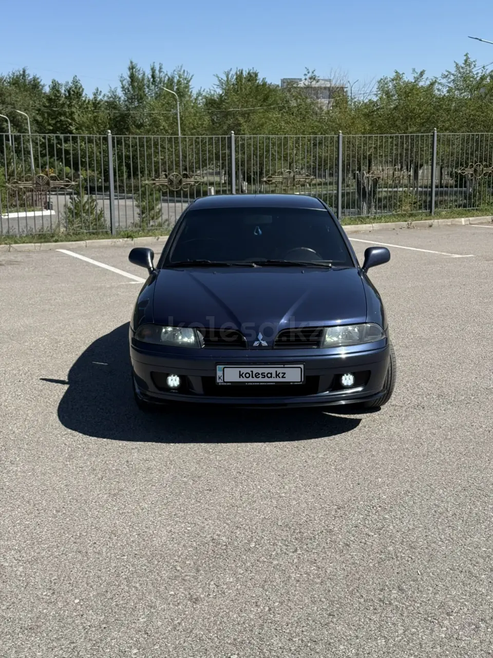 Mitsubishi Carisma, 2003