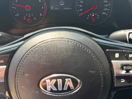 Kia K7 2017 года за 9 200 000 тг. в Алматы – фото 3