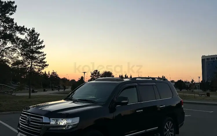 Toyota Land Cruiser 2016 года за 30 000 000 тг. в Алматы