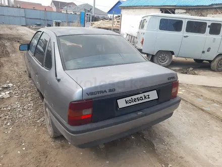 Opel Vectra 1990 года за 650 000 тг. в Атырау – фото 3