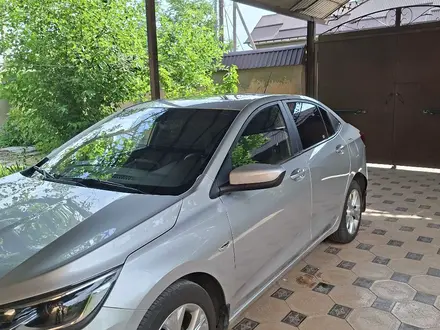 Chevrolet Onix 2023 года за 5 500 000 тг. в Шымкент – фото 2