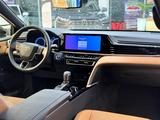 Toyota Camry Luxe 2026 годаүшін23 190 000 тг. в Астана – фото 5
