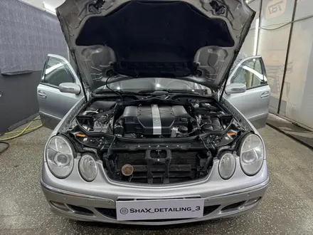 Mercedes-Benz E 240 2003 года за 5 200 000 тг. в Шымкент – фото 14