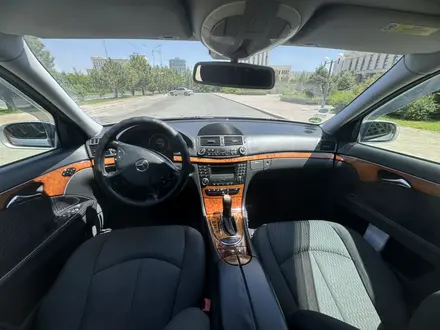 Mercedes-Benz E 240 2003 года за 5 200 000 тг. в Шымкент – фото 9