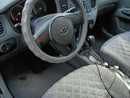 Kia Rio 2010 года за 4 200 000 тг. в Петропавловск – фото 12