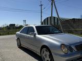 Mercedes-Benz E 55 AMG 2000 года за 5 890 000 тг. в Шымкент – фото 2