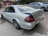 Mercedes-Benz E 320 2005 годаүшін4 000 000 тг. в Астана – фото 3