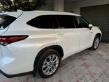 Toyota Highlander 2023 годаүшін32 000 000 тг. в Атырау – фото 5