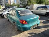 Kia Rio 2001 года за 500 000 тг. в Астана – фото 2