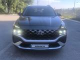 Hyundai Santa Fe 2022 года за 14 200 000 тг. в Алматы
