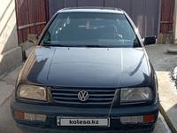 Volkswagen Vento 1993 года за 950 000 тг. в Шымкент