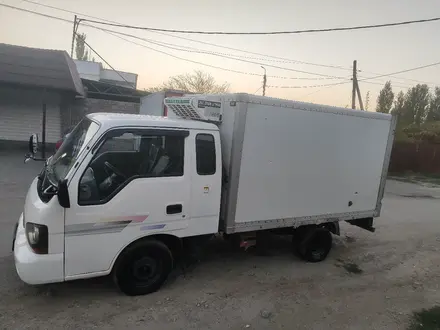 Kia  Bongo 2002 года за 4 500 000 тг. в Тараз – фото 2