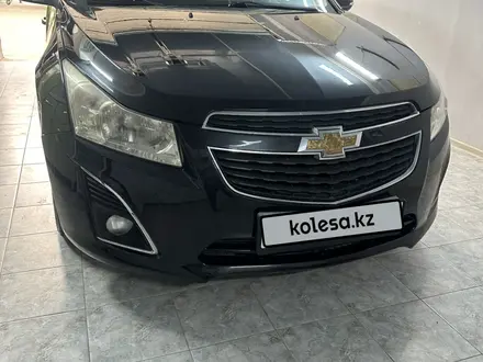Chevrolet Cruze 2014 года за 4 000 000 тг. в Атырау – фото 8