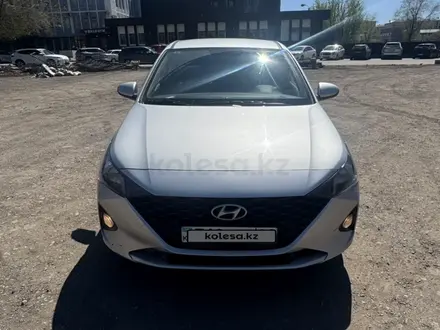 Hyundai Accent 2021 года за 7 600 000 тг. в Караганда – фото 6