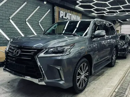 Lexus LX 570 2018 года за 42 000 000 тг. в Астана – фото 7