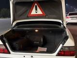 Mercedes-Benz E 200 1995 года за 2 500 000 тг. в Жаркент – фото 2