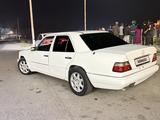 Mercedes-Benz E 200 1995 года за 2 500 000 тг. в Жаркент – фото 4