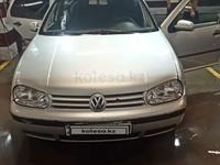 Volkswagen Golf 2001 годаүшін2 200 000 тг. в Астана