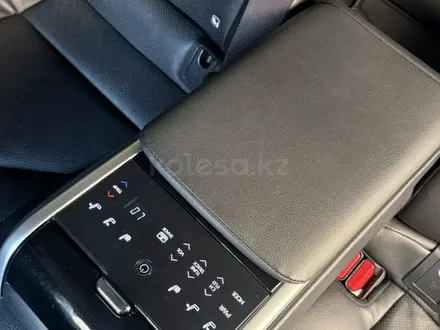 Toyota Camry 2023 года за 17 500 000 тг. в Астана – фото 16
