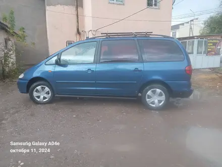 Volkswagen Sharan 1996 года за 1 700 000 тг. в Шымкент – фото 8