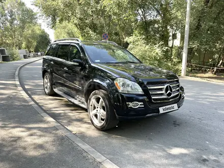 Mercedes-Benz GL 550 2008 года за 8 200 000 тг. в Алматы – фото 2