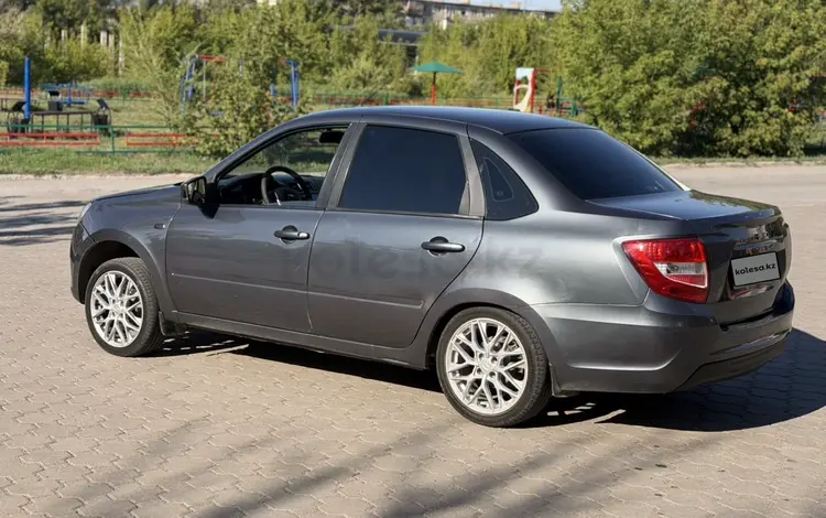 ВАЗ (Lada) Granta 2190 2020 года за 3 100 000 тг. в Караганда