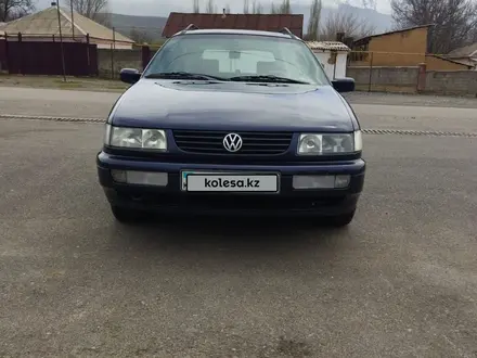 Volkswagen Passat 1996 года за 2 350 000 тг. в Шымкент – фото 9