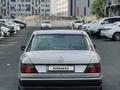 Mercedes-Benz E 230 1991 года за 2 200 000 тг. в Алматы – фото 4