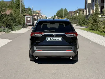 Toyota RAV4 2021 года за 12 800 000 тг. в Астана – фото 6