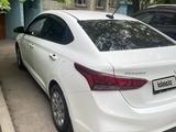 Hyundai Accent 2018 года за 5 800 000 тг. в Алматы – фото 5