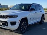 Jeep Grand Cherokee 2022 года за 35 000 000 тг. в Астана