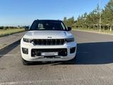Jeep Grand Cherokee 2022 года за 35 000 000 тг. в Астана – фото 4
