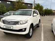 Toyota Fortuner, 2014