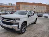 Chevrolet Silverado 2022 года за 28 666 666 тг. в Астана