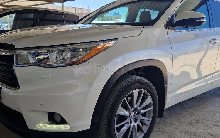 Toyota Highlander 2014 года за 13 000 000 тг. в Актобе