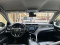 Toyota Camry 2019 года за 11 500 000 тг. в Атырау – фото 7