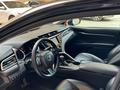 Toyota Camry 2019 года за 11 500 000 тг. в Атырау – фото 8